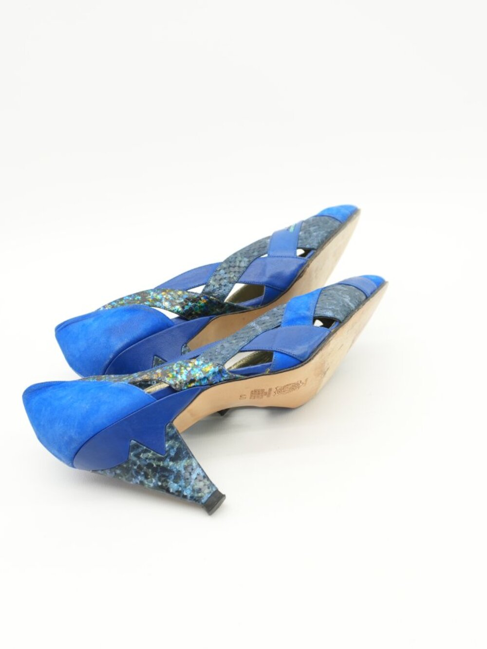 Heels Size 9 Blue Snakeskin Vintage Python Cut Out 80s Italy Pointed Toe Pumps - Picture 11 of 16